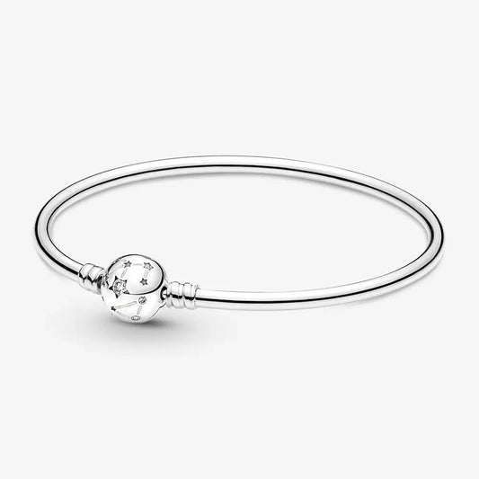 Brazalete de Plata con Broche de Estrellas