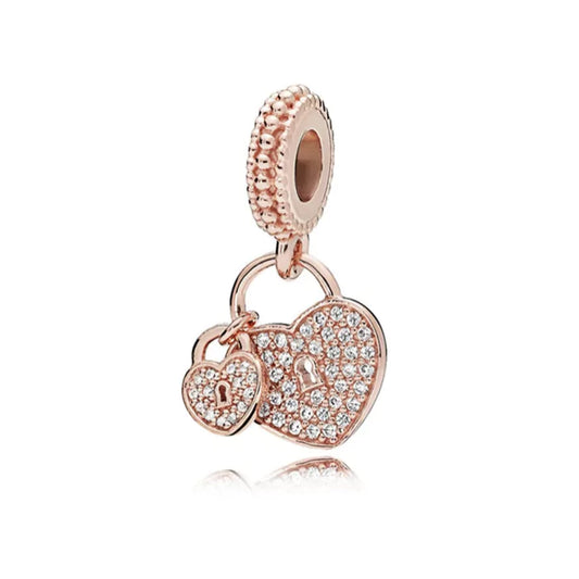 Charm de Corazones con Candado en Oro Rosa