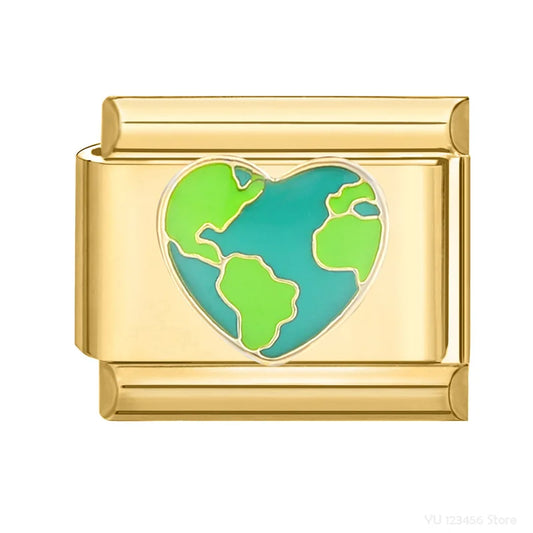 Charm Italiano de Corazón con Mapa del Mundo en Oro